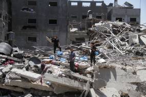 Live: Παλαιστίνιοι διασώστες ανέσυραν άλλα 50 πτώματα από την Τζαμπάλια – «Σφυροκοπά» τη Γάζα το Ισραήλ