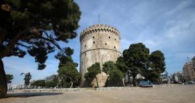 Λευκός Πύργος: Χωρίς νυχτοφύλακα και με μια καθαρίστρια «κοινή» με το Βυζαντινό Μουσείο